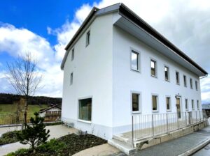 Façade rénovée d'un chalet